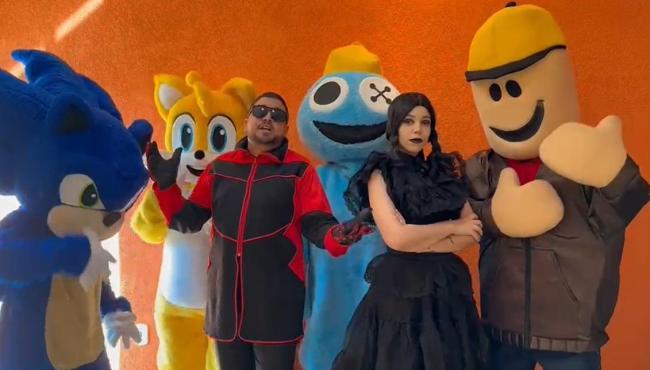 Na tarde de domingo, a ExpoSama é das crianças: no palco, Ooblox Rainbow Friends e Wwandinha, em São Mateus, ES