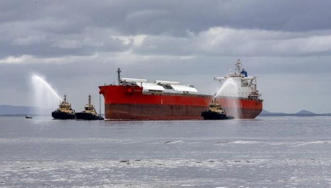 Navio cargueiro ‘movido a vento’ chega ao Paraná