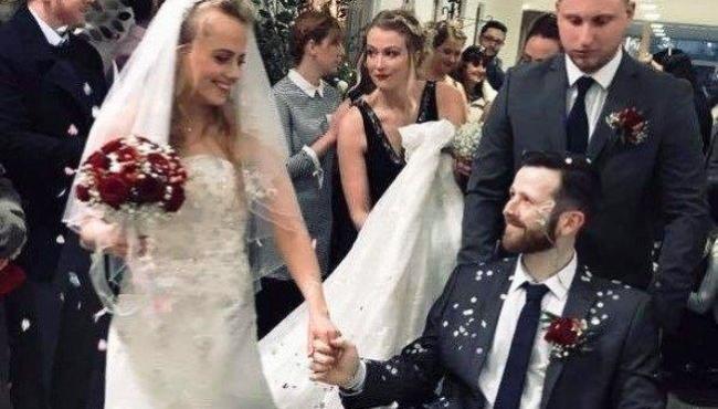 Noivo morre 72 horas após casar e deixa carta: "Fui muito sortudo"