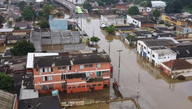 Número de municípios gaúchos atingidos por enchente chega a 450