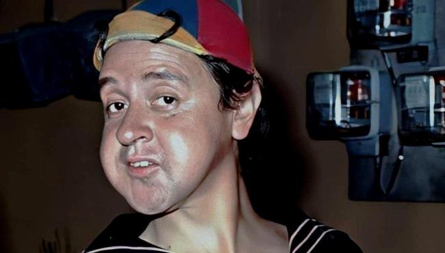 O comediante Carlos Villagrán, o Kiko, revela seu caso extraconjugal com a dona Florinda