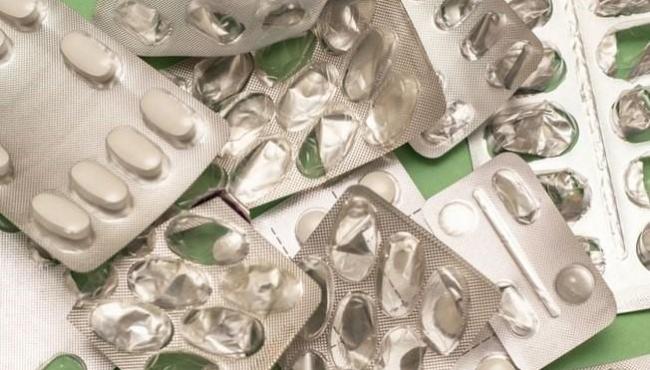 O que acontece se tomar medicamento vencido e o que fazer?
