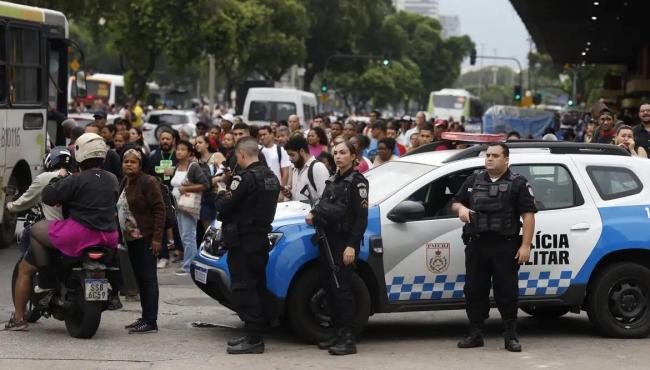 Operação no Rio é a maior em 15 anos e a mais letal no estado