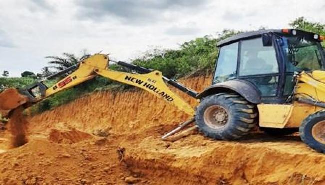 Ordem é trabalhar na reconstrução e recuperação de estradas rurais de todo o município de São Mateus, ES