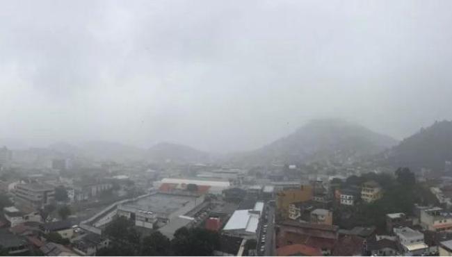 Outono começa com alerta de chuvas intensas em mais de 40 cidades do ES