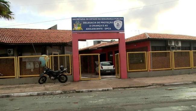 Pai é preso acusado de estuprar e engravidar a própria filha