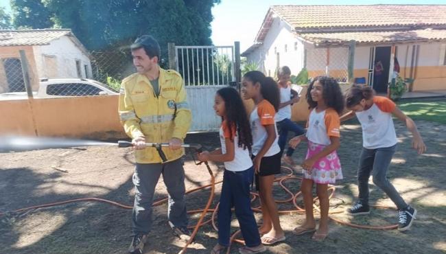 Parque Estadual de Itaúnas, em Conceição da Barra, ES, realiza ação educativa sobre incêndios florestais