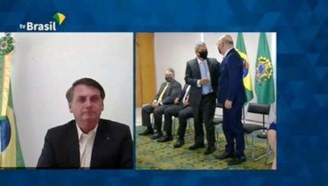 Pastor Milton Ribeiro toma posse e diz que tem compromisso com estado laico