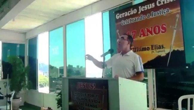 Pastor pede por novo holocausto: “Deus, massacra eles! Malditos sejam os judeus!”