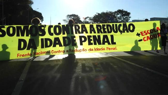 Pediatras se manifestam contrários à redução da maioridade penal