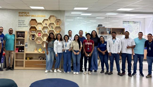 Pequenos empreendedores ganham espaço de vendas dentro do Centro de Operações da Suzano em Conceição da Barra, ES