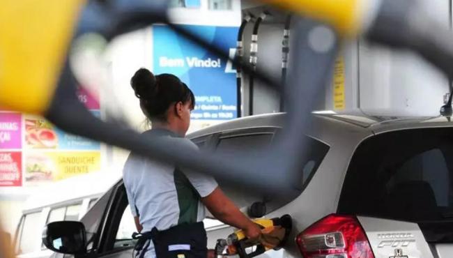 Petrobras anuncia quarto aumento do preço da gasolina este ano