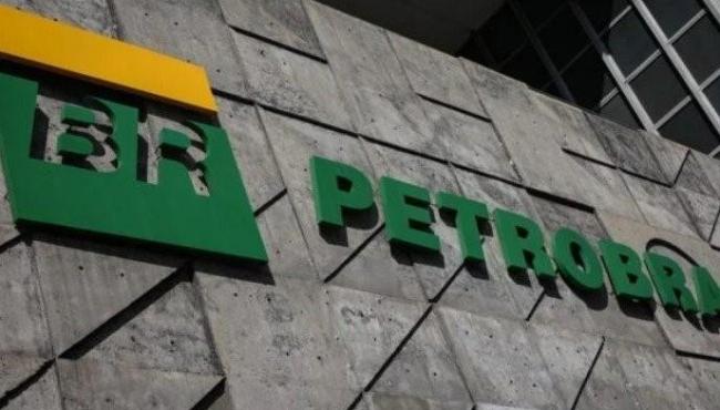 Petrobras fará combustível de aviação com sebo bovino e óleo de soja