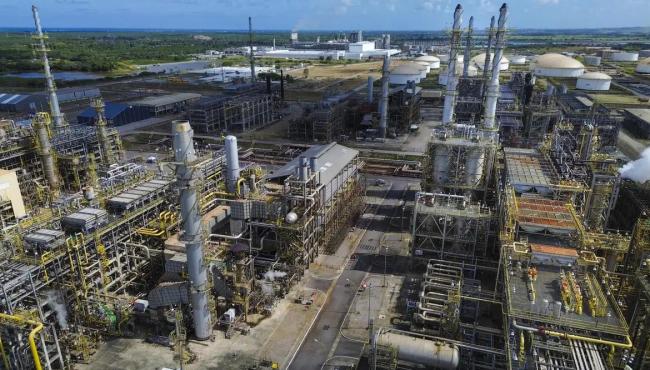 Petrobras reajusta preço do diesel em R$ 0,38 por litro