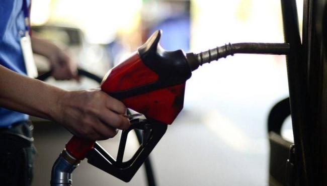 Petrobras reduz preço do diesel em R$ 0,12 para distribuidoras