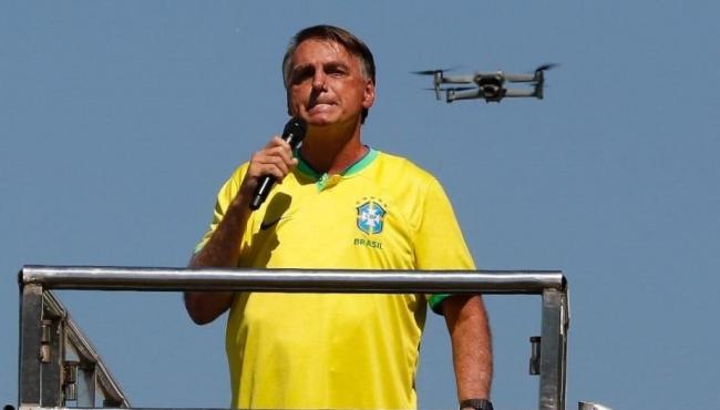 PF indicia Bolsonaro e auxiliares por venda ilegal de joias