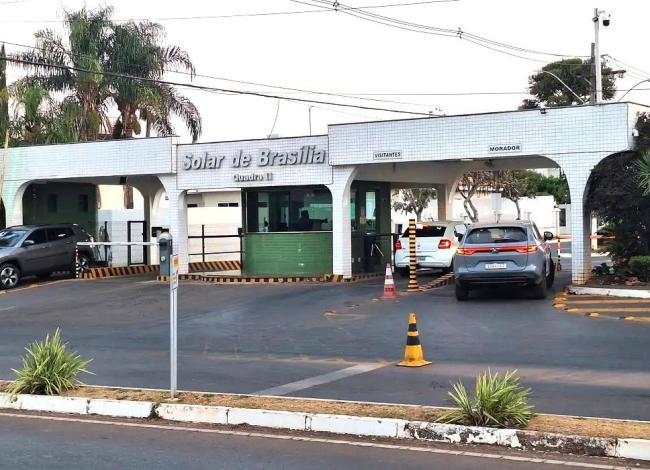 PF não encontra armas após cumprir busca na casa de Bolsonaro