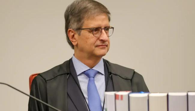PGR defende manutenção da prisão domiciliar concedida a Bolsonaro