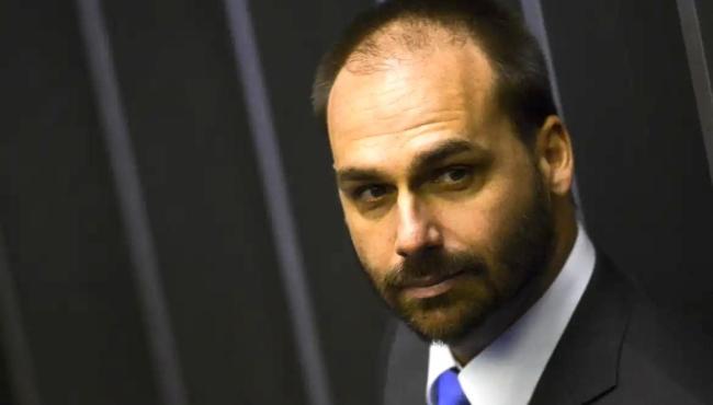 PGR diz que deputados não podem pedir prisão de Eduardo Bolsonaro