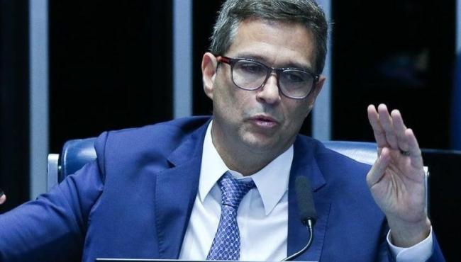 Pix terá pagamento por aproximação de celular, diz presidente do BC