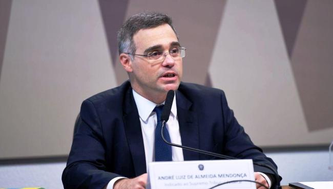 Plenário do Senado aprova indicação de André Mendonça para ministro do STF
