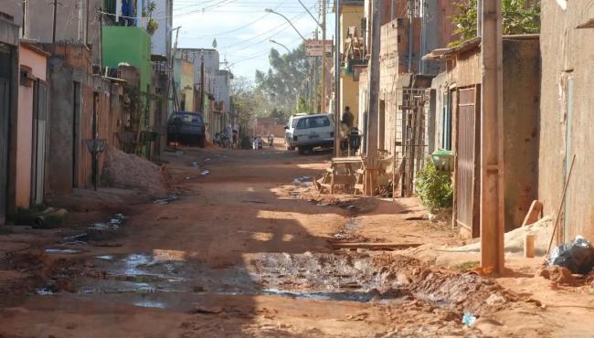 Pobreza afeta desenvolvimento de bebês desde 6 meses, mostra pesquisa