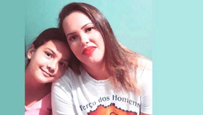 Polícia divulga fotos de mãe e filha desaparecidas desde março