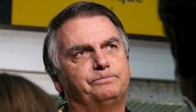 Por 5 a 2, TSE declara Jair Bolsonaro inelegível por 8 anos