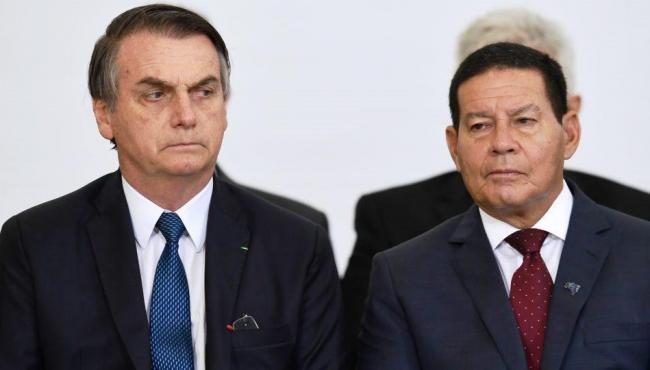 Por unanimidade, TSE arquiva cassação da chapa Bolsonaro-Mourão