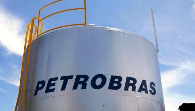 Preço do diesel em refinarias da Petrobras cai 7% e da gasolina 5%