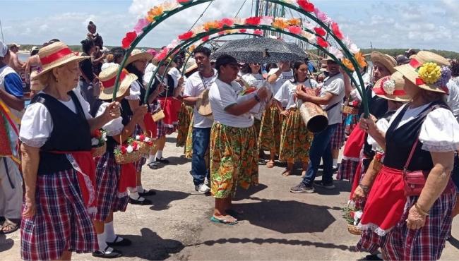 Prefeito Erivan Tavares transfere recursos para atividades culturais em Conceição da Barra, ES
