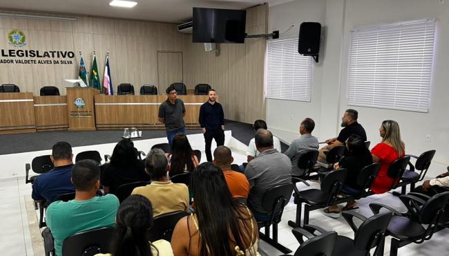 Prefeito Kleilson Rezende participa de culto de ação de graças com pastores em Pedro Canário, ES