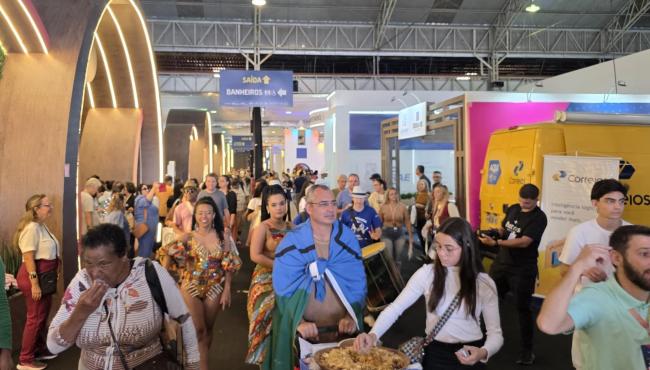 Prefeito Marcus Batista participa do terceiro dia da Feira dos Municípios e apresenta atrativos de São Mateus, ES