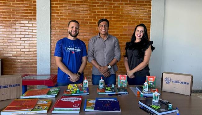 Prefeitura de Pedro Canário, no ES, apresenta kits escolares para mais de 3 mil alunos da rede municipal
