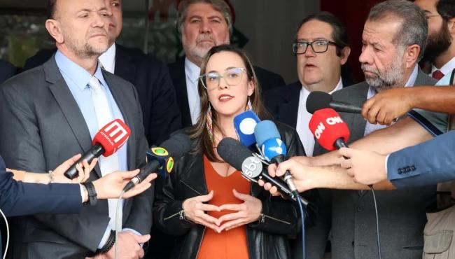 Presidenta do PSOL tem visto cancelado pelos Estados Unidos