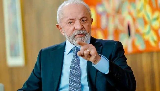 Presidente assina decreto que recompõe benefícios do Bolsa Família em 15%