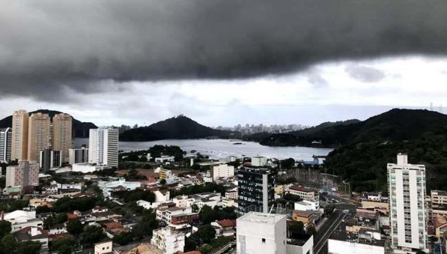 Primeiro fim de semana de agosto deve ser de chuva no ES. Confira a previsão!