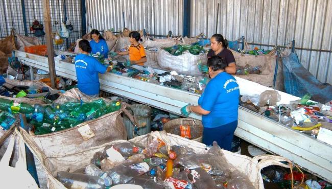 Produção de plástico reciclado no Brasil cresceu 8% em 2024