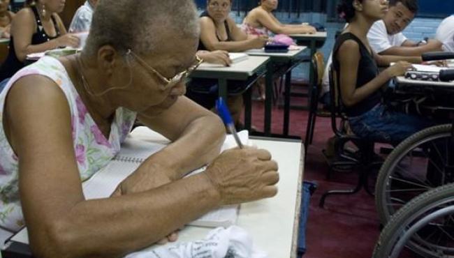 Programa Brasil Alfabetizado encerra novo ciclo com mais de 92 mil matrículas