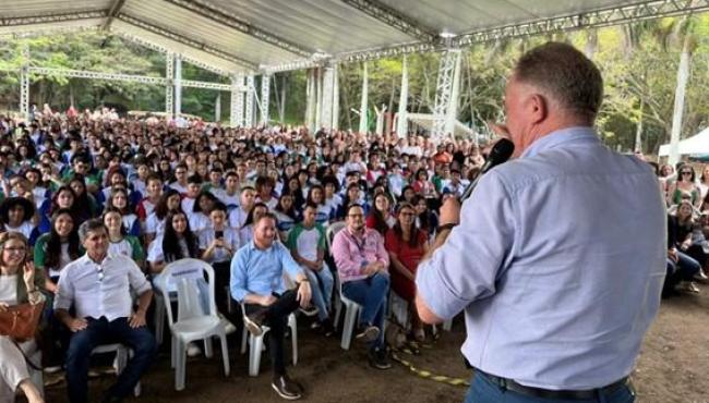 Programa Intercâmbio Sedu: participantes conhecem países onde estudarão por três meses