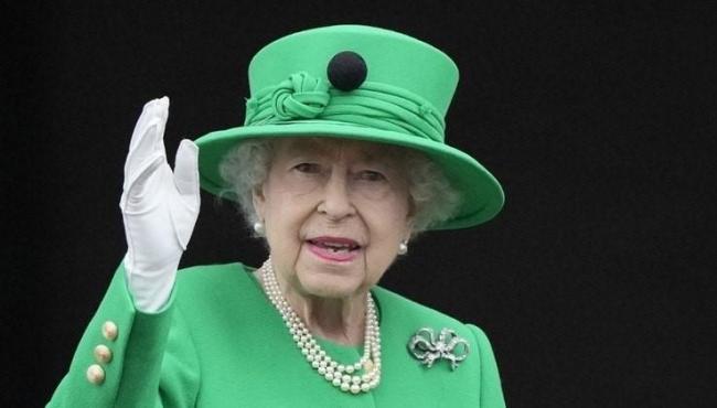 Rainha Elizabeth felicita brasileiros pelo Dia da Independência