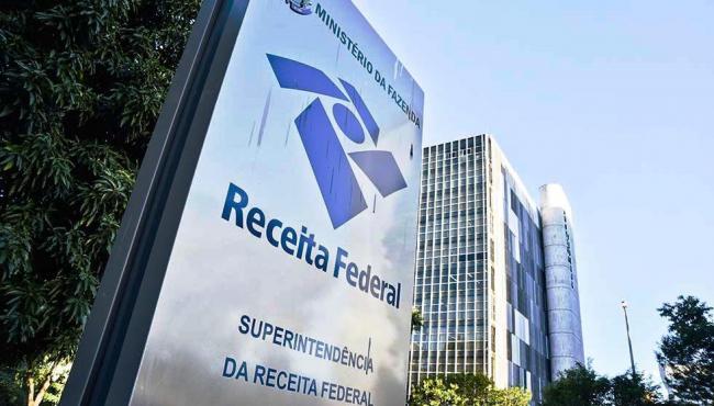 Receita paga restituição do IR para 292.752 contribuintes nesta sexta-feira (229)