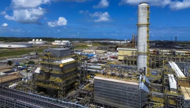 Refinarias da Petrobras operam com mais de 100% de capacidade