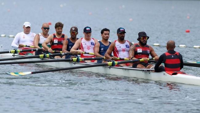 Remadores do Espírito Santo conquistam medalha de prata no Campeonato Brasileiro Interclubes de Barcos Longos