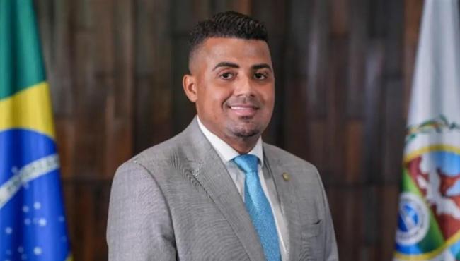 RF-2 mantém prisão preventiva de ex-deputado TH Joias