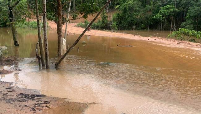 Rompimento de barragens deixa Jaguaré, no ES, em alerta