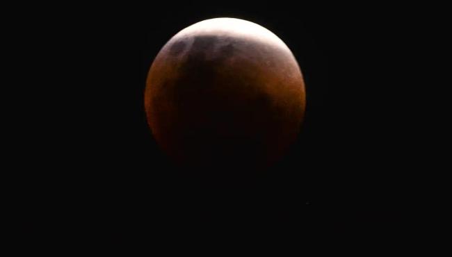 Saiba como será a Lua de Sangue na próxima terça-feira (3)