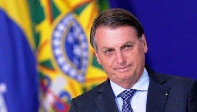 ‘Salário mínimo está baixo, mas não tem como aumentar’, diz Bolsonaro