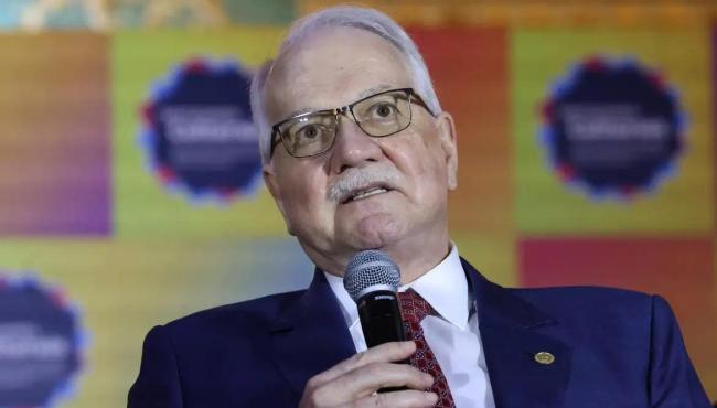 Sanções internacionais contra Justiça brasileira preocupam Fachin