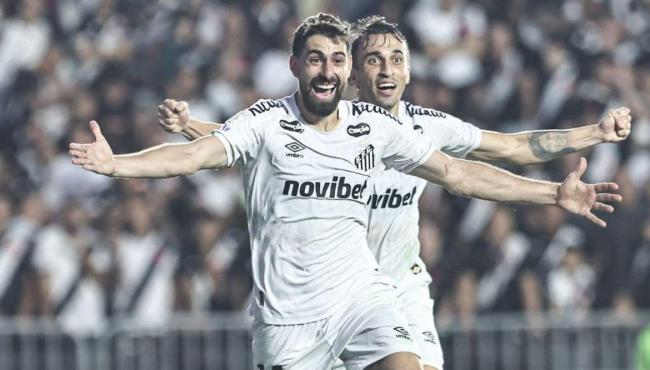Santos desencanta no 2º tempo e atropela o Vasco pelo Brasileirão